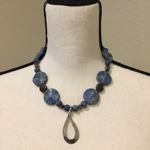 Beautiful Taylor Design Necklace